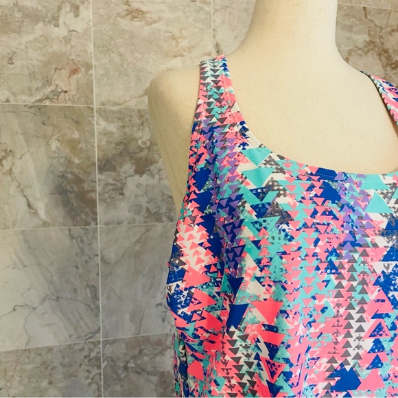 Splashletics Geometric Racerback Swim Tankini Top - Picture 4 of 8